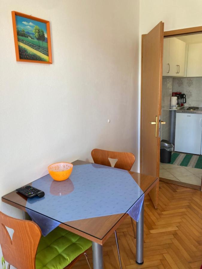 Apartments Hrnjic Umag Exterior foto